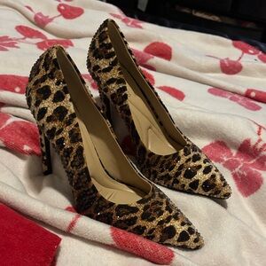 Elegant Leopard Print Heels